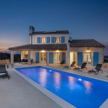 Villa Mediterra Prima Nin Exteriér fotografie