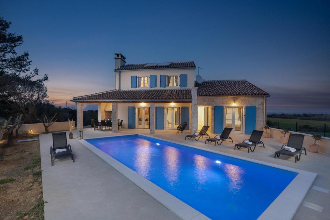 Villa Mediterra Prima Nin Exteriér fotografie