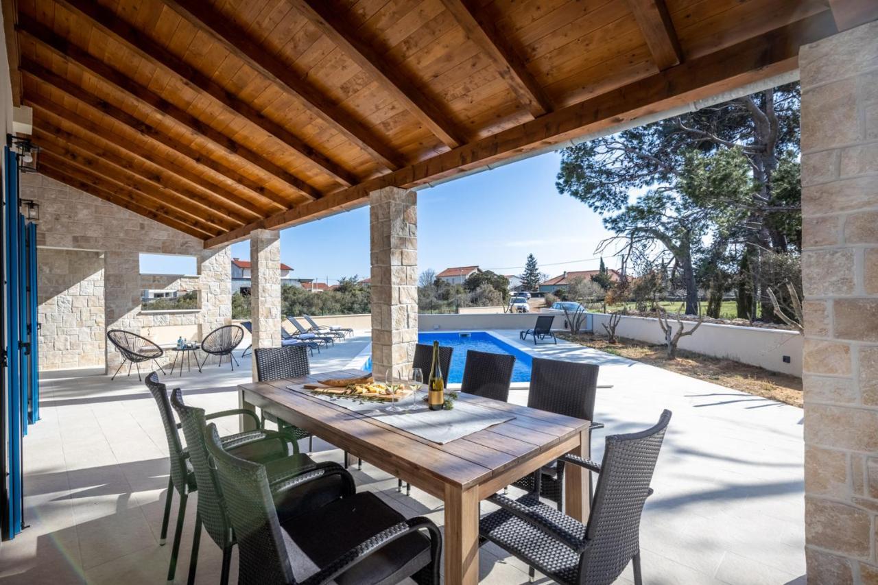 Villa Mediterra Prima Nin Exteriér fotografie